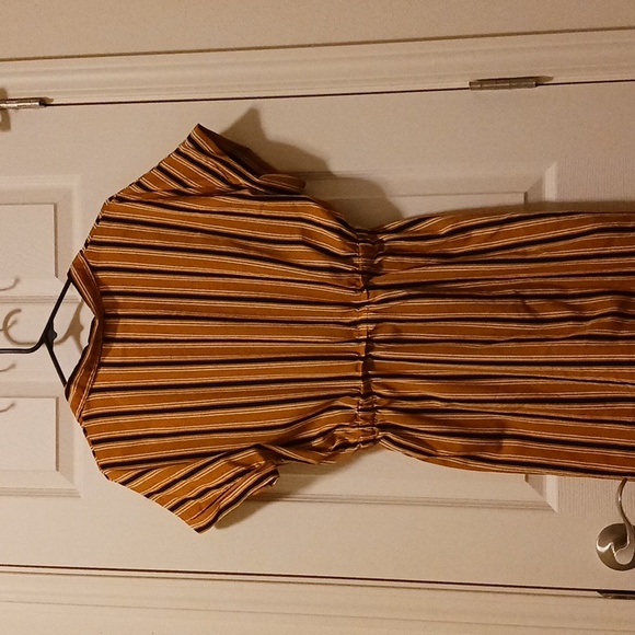 Stripped Colared Dress - Picture 4 of 4